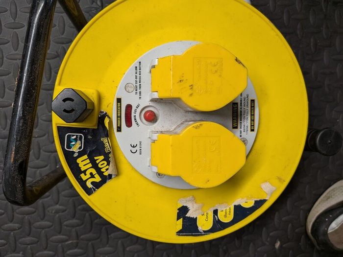 110v reel