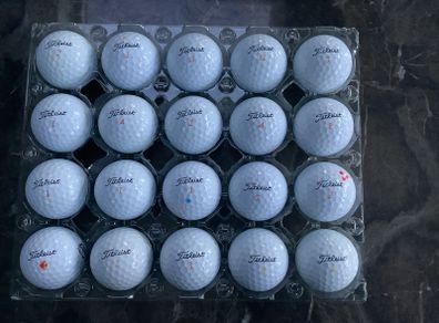 Titleist Velocity golf balls