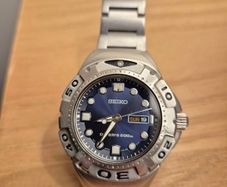 Seiko Diver 200m V736-7A10