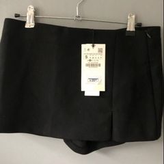Ladies BNWT Zara shorts size S
