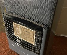 Superser gas heater with gas cylinder