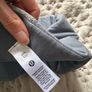 Lululemon eye mask Image 3