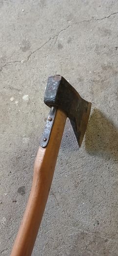 hatchet