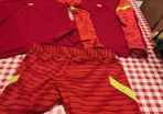 Nike strike slim fit set Adult medium( small fit).