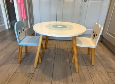 Table and 2 Chairs Polar