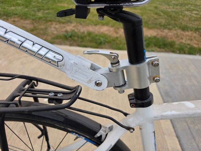 TAG along bike with 6 gears