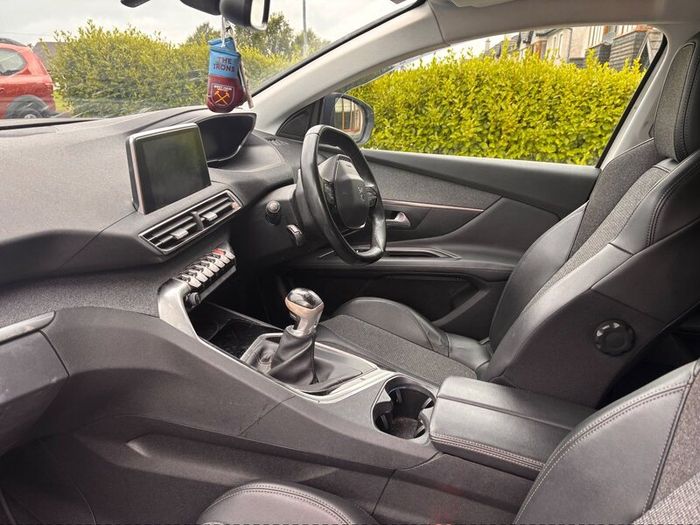 Peugeot 3008 2020