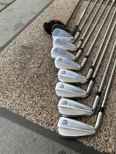 LEFT HANDED IRONS plus 2 wedges and 4 hybrid