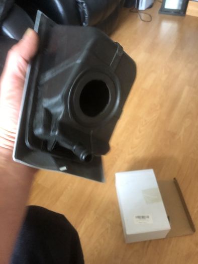 FORD TRANSIT Tank box and fuel cap all in one