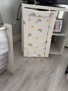 baby changing mat