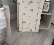 baby changing mat