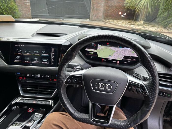 Audi E-tron Gt Carbon Vorsprung ( Highest Spec )