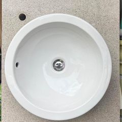 Quartz Countertop with Sink