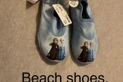Disney frozen beach shoes, size 11