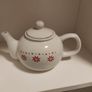 Dunnes Stores Teapot - 2 to 3 mugs of tea Image 2