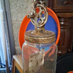 Dazey hand crank kitchen Butter Churn