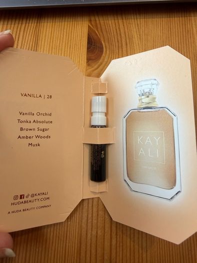 Kayali - Vanilla 28 Sample