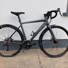 Boardman ADV 8.6 Gravel bike