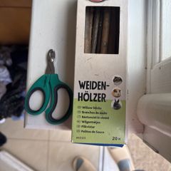 Pet nail clipper and half pack of Willow Sticks