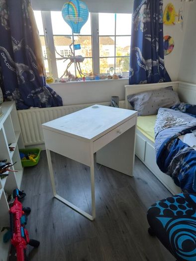 Table kids Ikea white