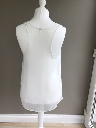 Loose sleeveless top ladies top size 12-14