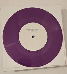 Arctic Monkeys 'R U Mine?/Electricity'