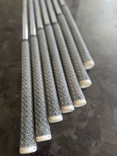 Titleist T100s Irons 4-PW