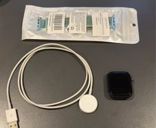 Apple Watch Series 5 - 44mm Space Grey