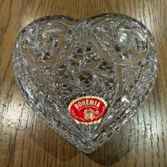 Trinket Glass Heart Box