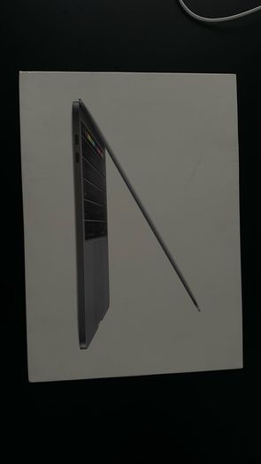 MacBook Pro 13" 2019