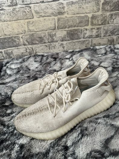 yeezys