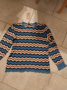 Bnwt size large by gallery was 35euro