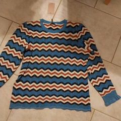 Bnwt size large by gallery was 35euro