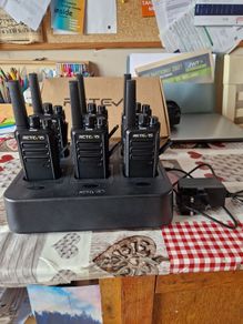 Walkie talkie
