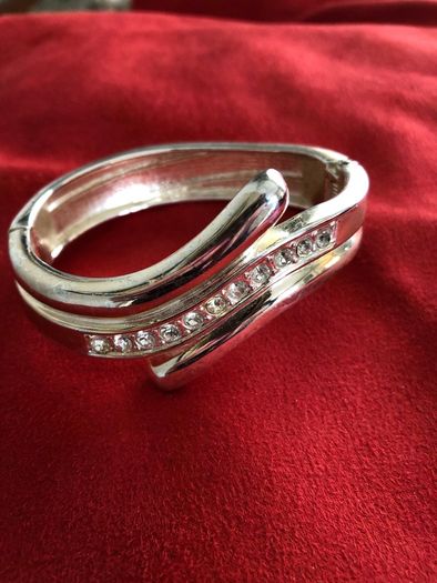 bracelet bangle