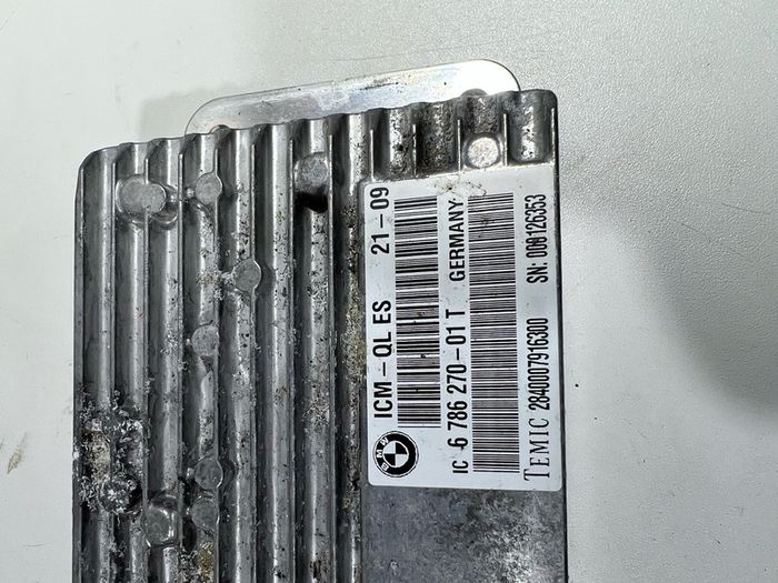 Bmw 7-series F01 730d Icm Integrated Chassis Control Module 6786270 A1l1b816g