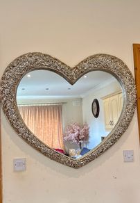 wall mirror