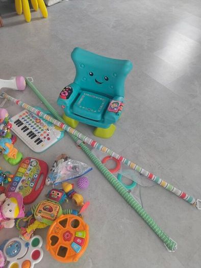 toys