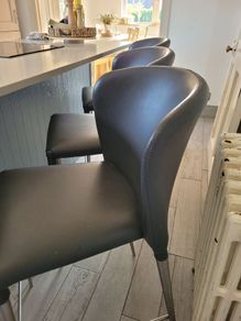 bar stools