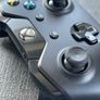 Xbox One Wireless Controller model 1697 Image 5