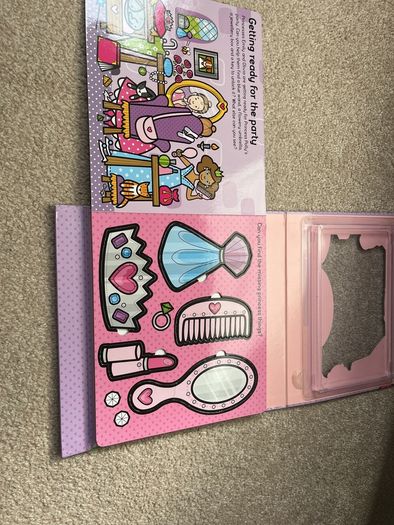 Princess Party book & puzzle pieces