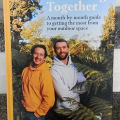 Gardening Together Beautiful 277 page Hardback 4 euro