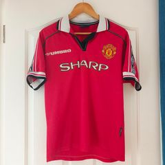 ROY KEANE 16 Manchester United Retro Home 1999 Jersey