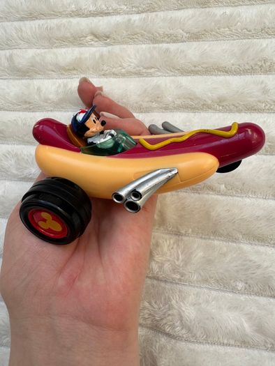 Disney Store Mickey Mouse Racers Disney The Roadster Racers Mickey's Hot Diggity Dogster Ricercar Racer Racing Hotdog approx. 11.5 cm length Used Please see photos
