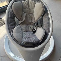 Munchkin Baby Swing - Excellent Condition
