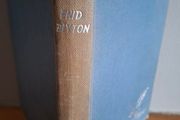 The Treasure Hunters by Enid Blyton