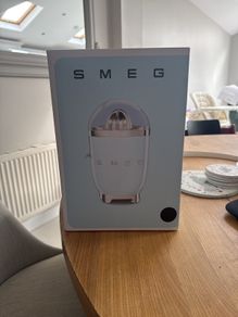 SMEG Juicer