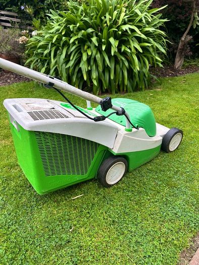 Electric Lawnmower
