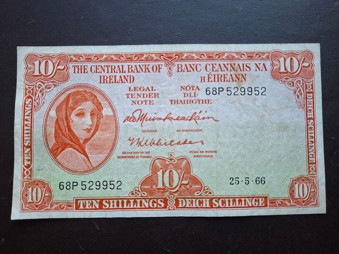 1966 Lady Lavery 10 Shillings#2