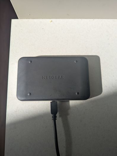 netgear wifi hotspot 4g ac797 100EUS